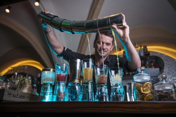 Cocktail-Weltmeister Stefan Haneder
